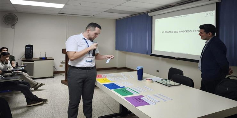 PERITOS JUDICIALES RECIBIERON CAPACITACIÓN SOBRE INTERROGARORIO Y CONTRAINTERROGATORIO