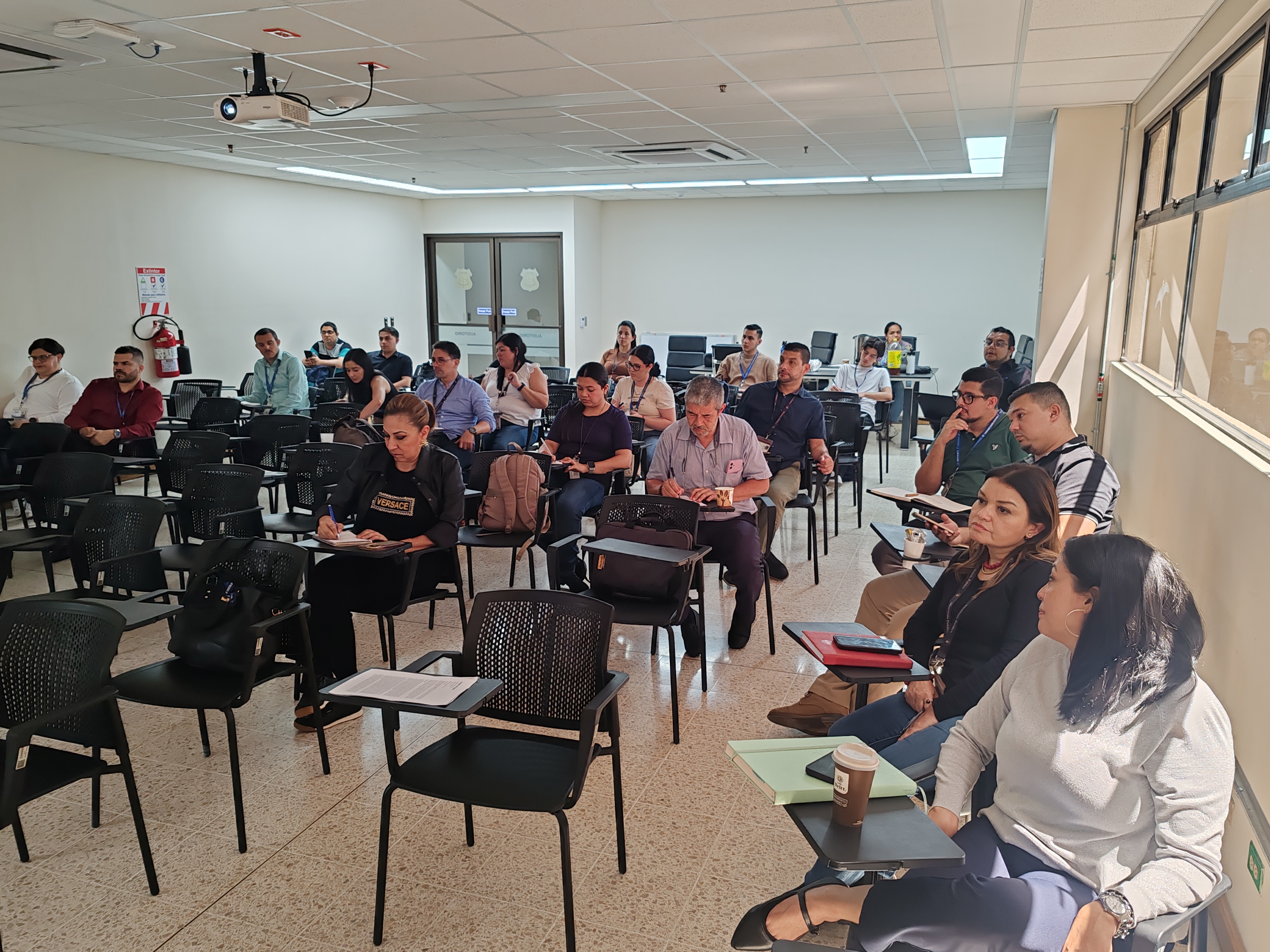 Taller práctico sobre “La gestión procesal y administrativa de los vehículos decomisados”